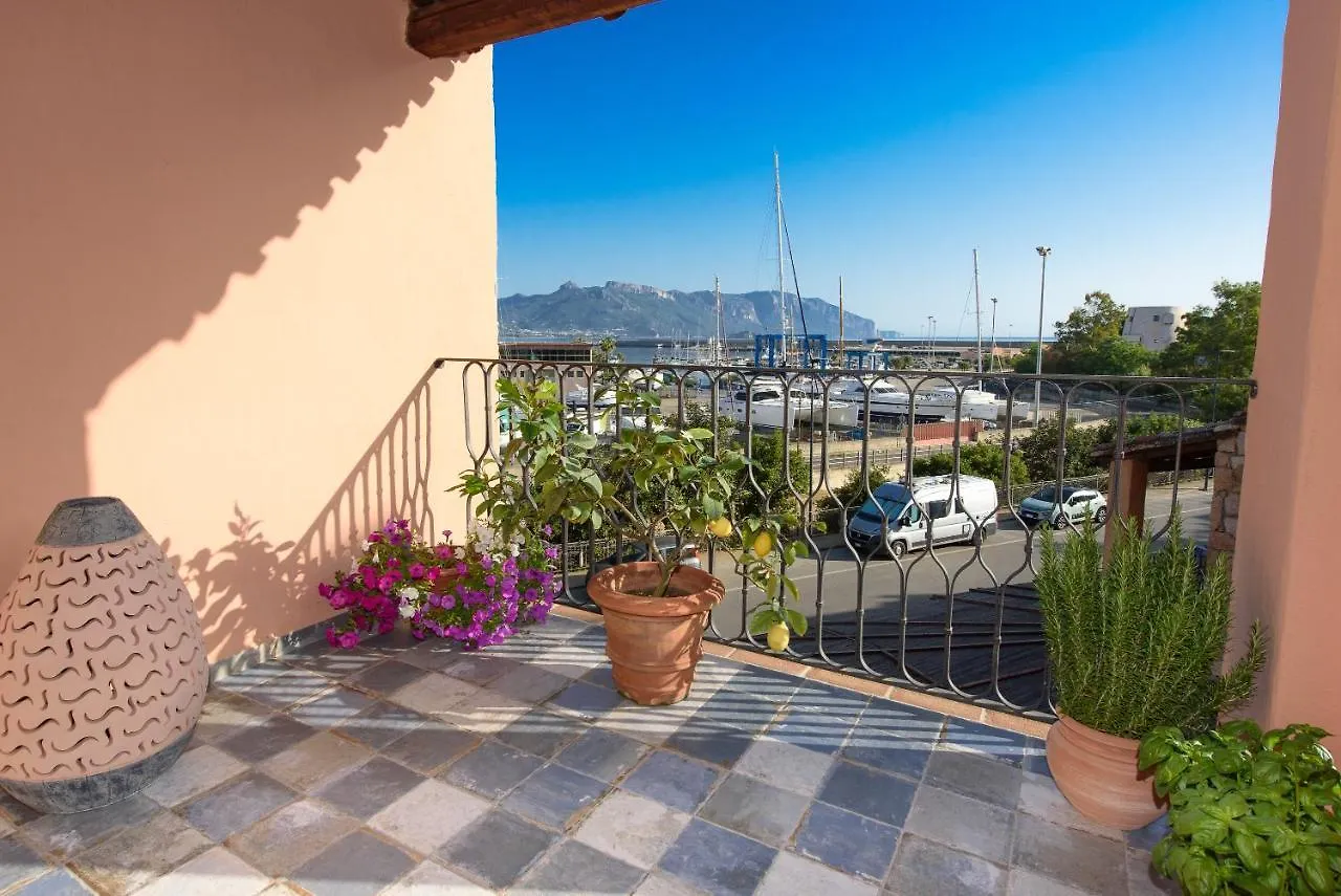 Loft Lungomare Vista Mare E Monti Apartment Arbatax Italy