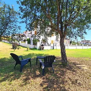 Aparthotel Binja Fortuna, Àrbatax