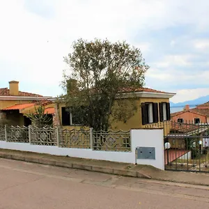 Apartment Marte, Àrbatax